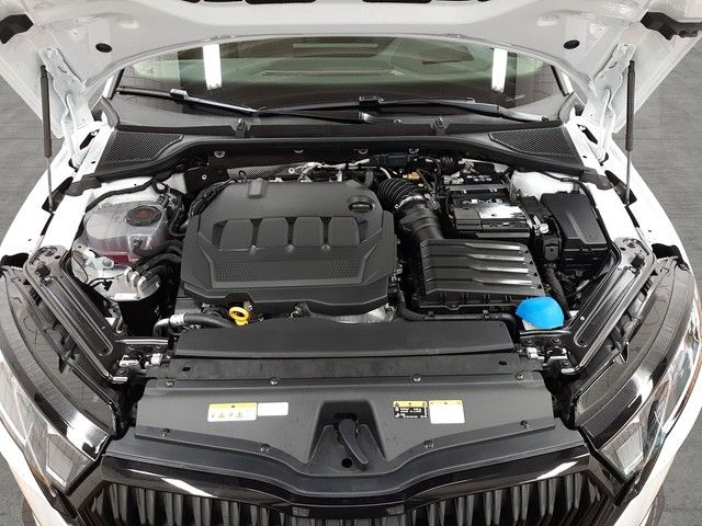 Fahrzeugabbildung Skoda Octavia Combi Sportline 2.0TDI DSG AHK LED ACC
