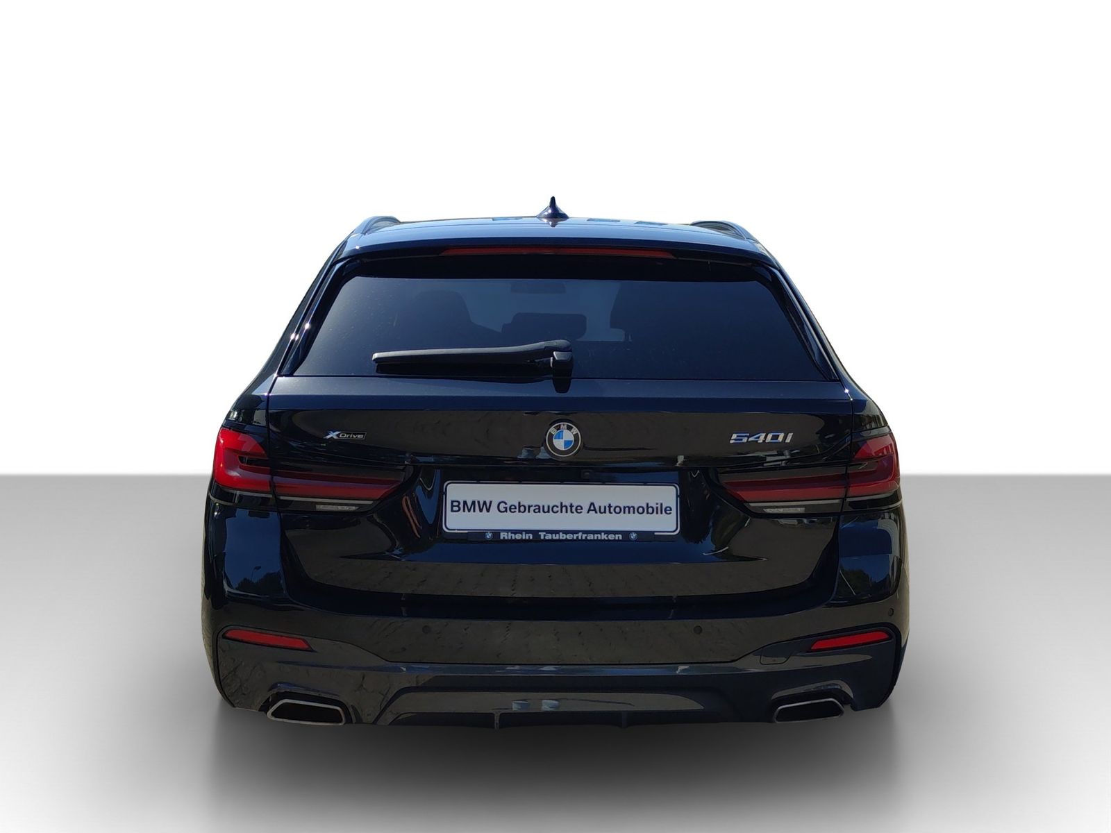 BMW 540i xDrive SAG M Sport HDU LED CAM ACC 4xAC foto 3