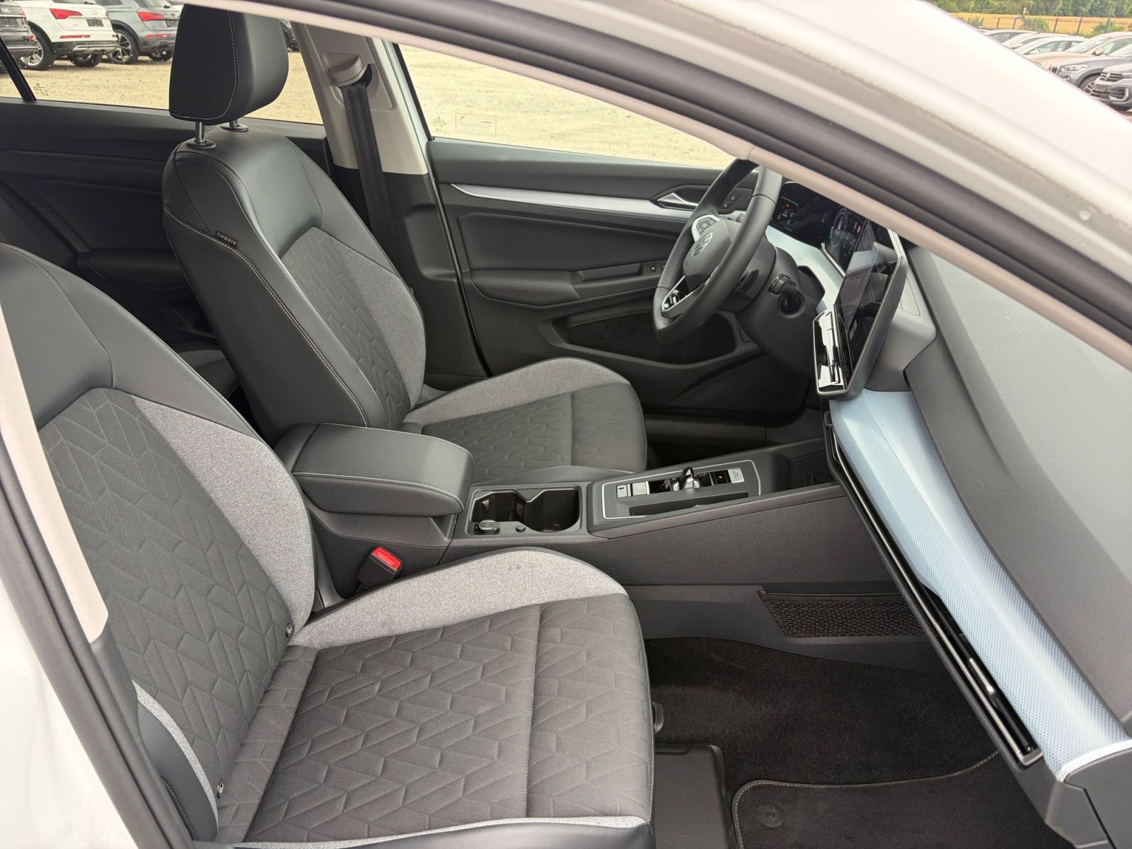 Volkswagen Golf - Bild 20