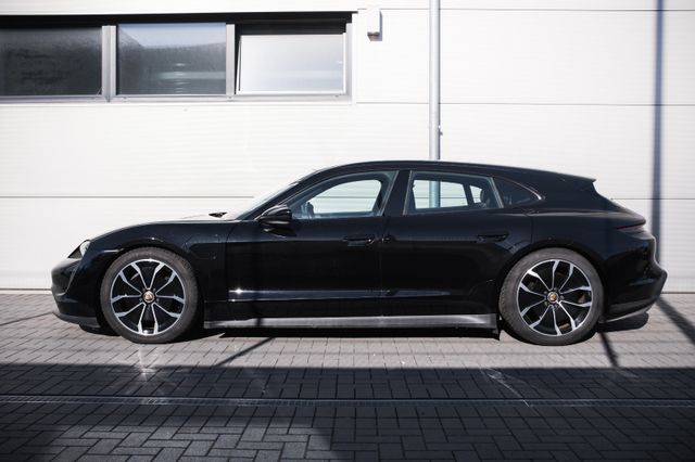 Porsche Taycan Sport Turismo-Pano-PerformBatt.-WP-PASM