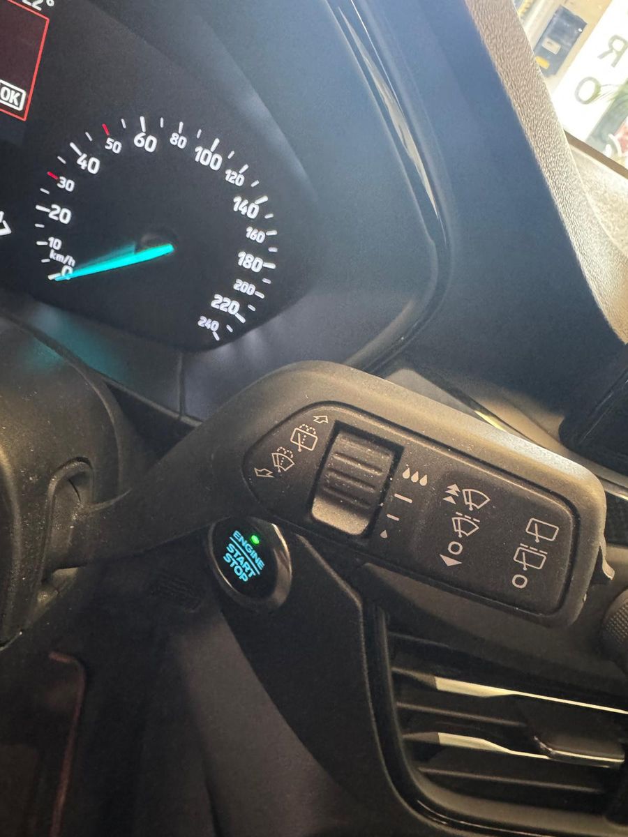 Fahrzeugabbildung Ford Focus 1,5 EcoBoost ST-Line /LED/NAVI/KLIMA