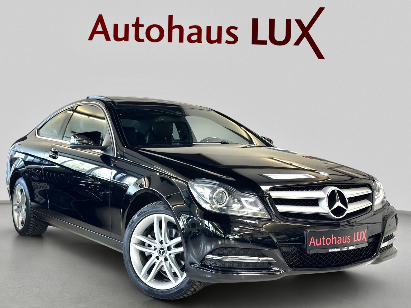 Mercedes-Benz C 180  CGI*COUPE*BIXENON*LED*PANORAMA*H&K*FACELI
