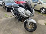 Kawasaki ZR-7S ZR750F Tüv 06.26 Kein ABS - Angebote entsprechen deinen Suchkriterien