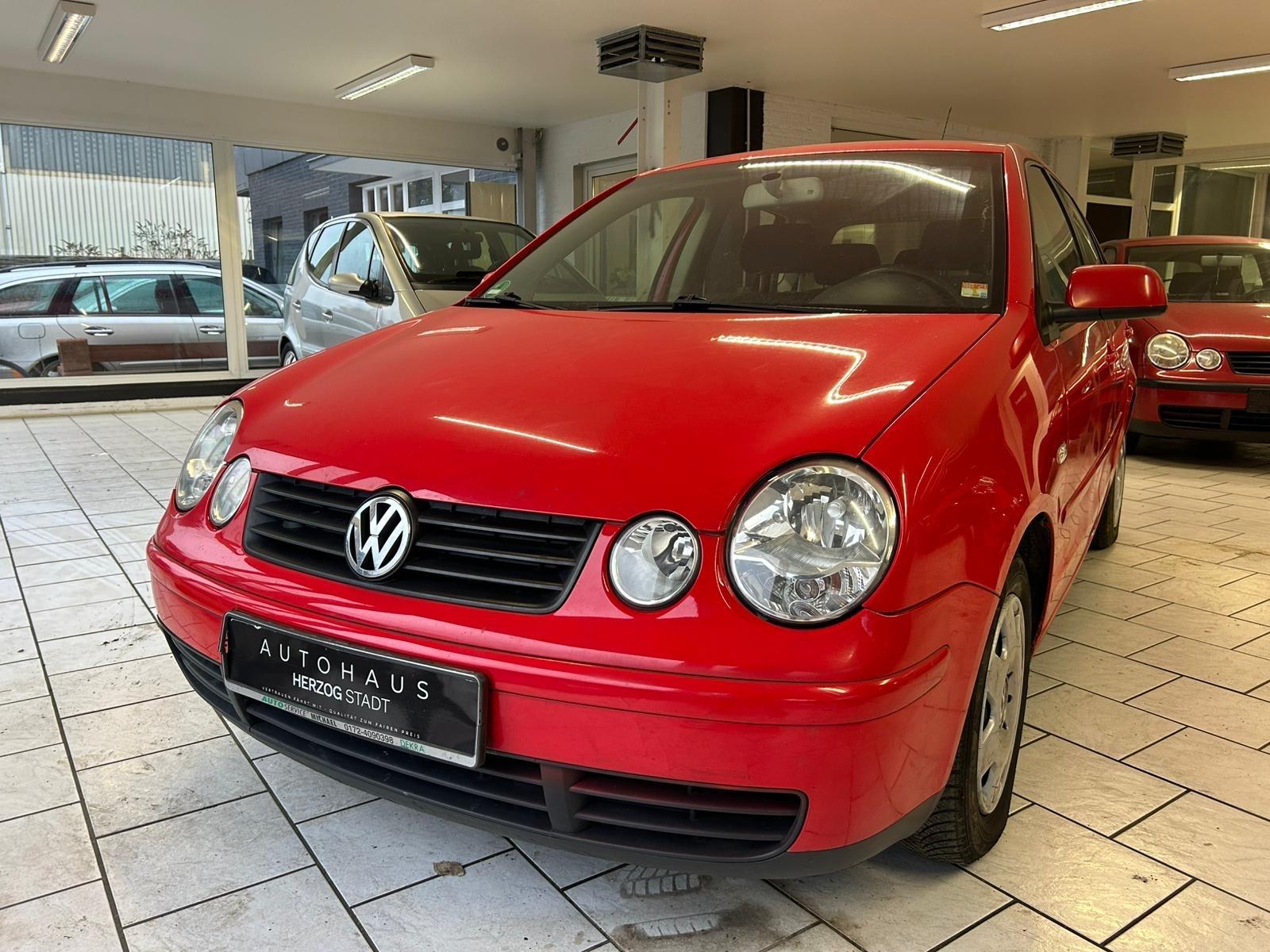 Volkswagen Polo 1.4 Auto Comfortline / TÜV NEU