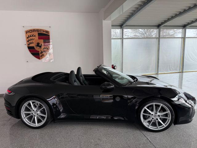 Porsche 992  Cabrio - 1 Hd-Sportabgas - Chrono - 21 Zoll