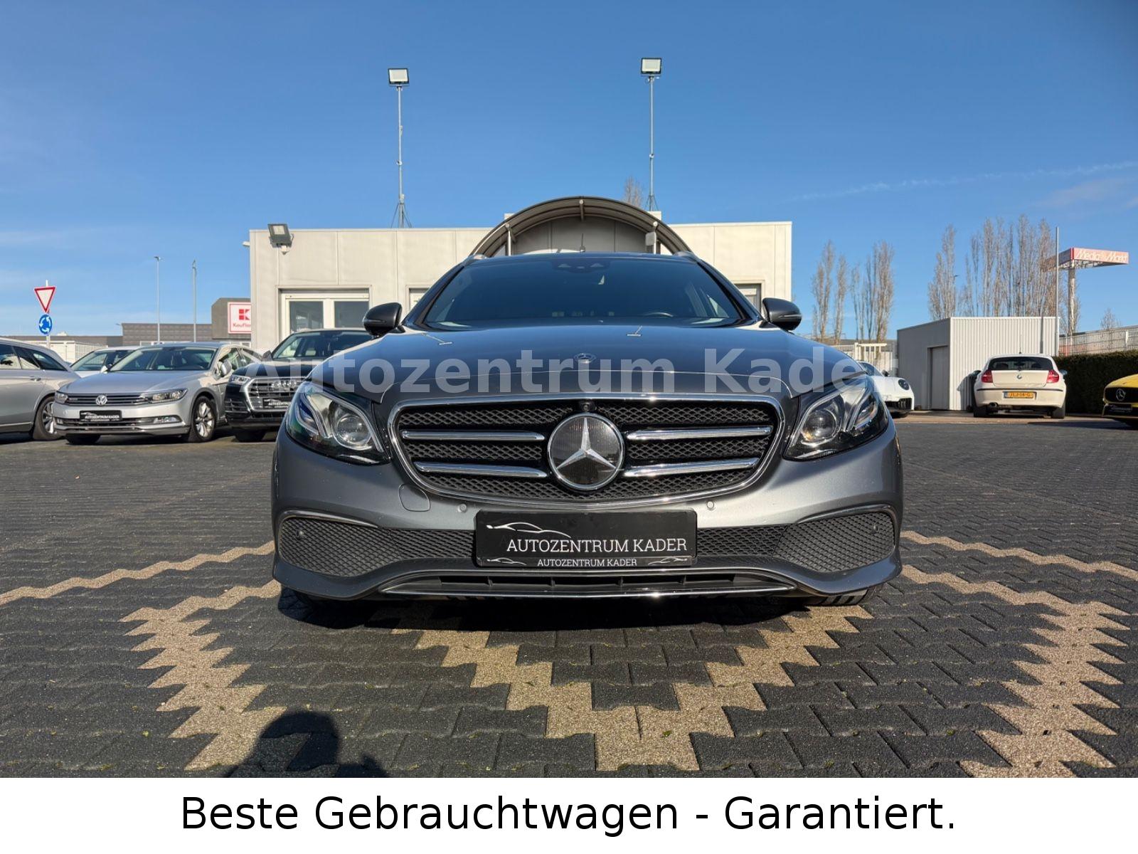 Mercedes-Benz E 300 d T*Pano*AHK*ILS*Leder*Navi*Ambiente*Virt.