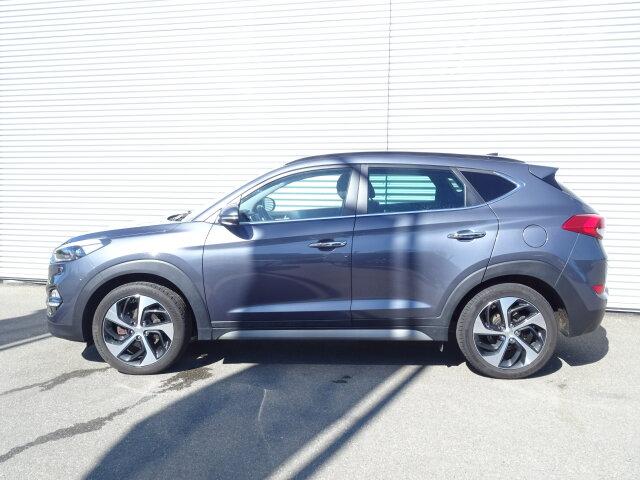 Hyundai Tucson 1.6 Premium 4WD Navi/Pano.-Dach/Klima/LED