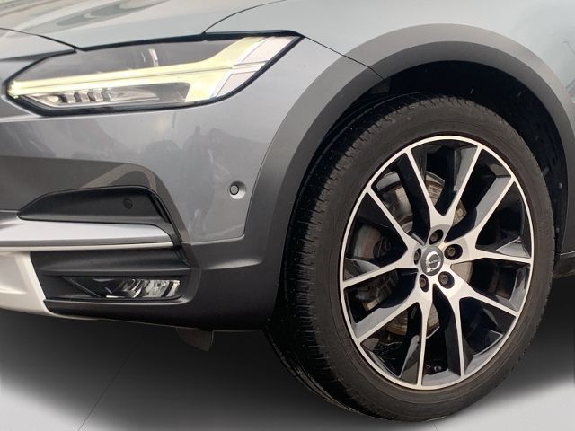 V 90 Cross Country Pro AWD *399,- ohne Anz.*