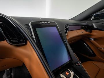 صورة مصغرة 12 لـ 2022 Ferrari ROMA