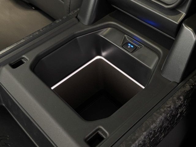 Land Rover Defender 110 P635 OCTA Black MY26 Bluetooth Navi foto 13