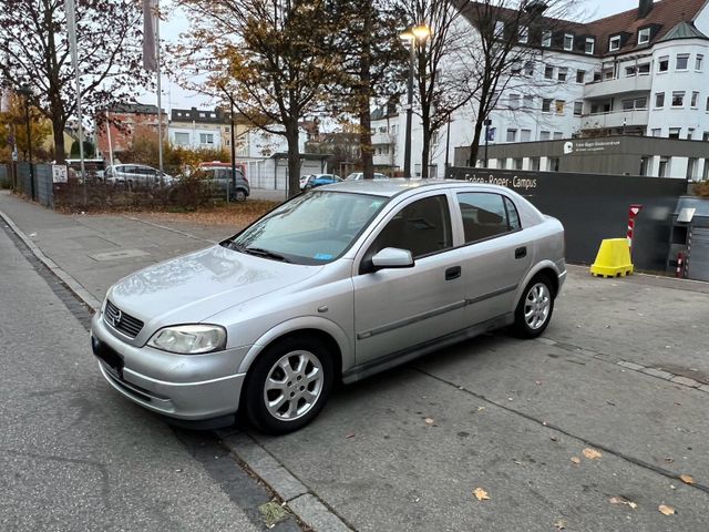 Opel Astra TÜV Neu