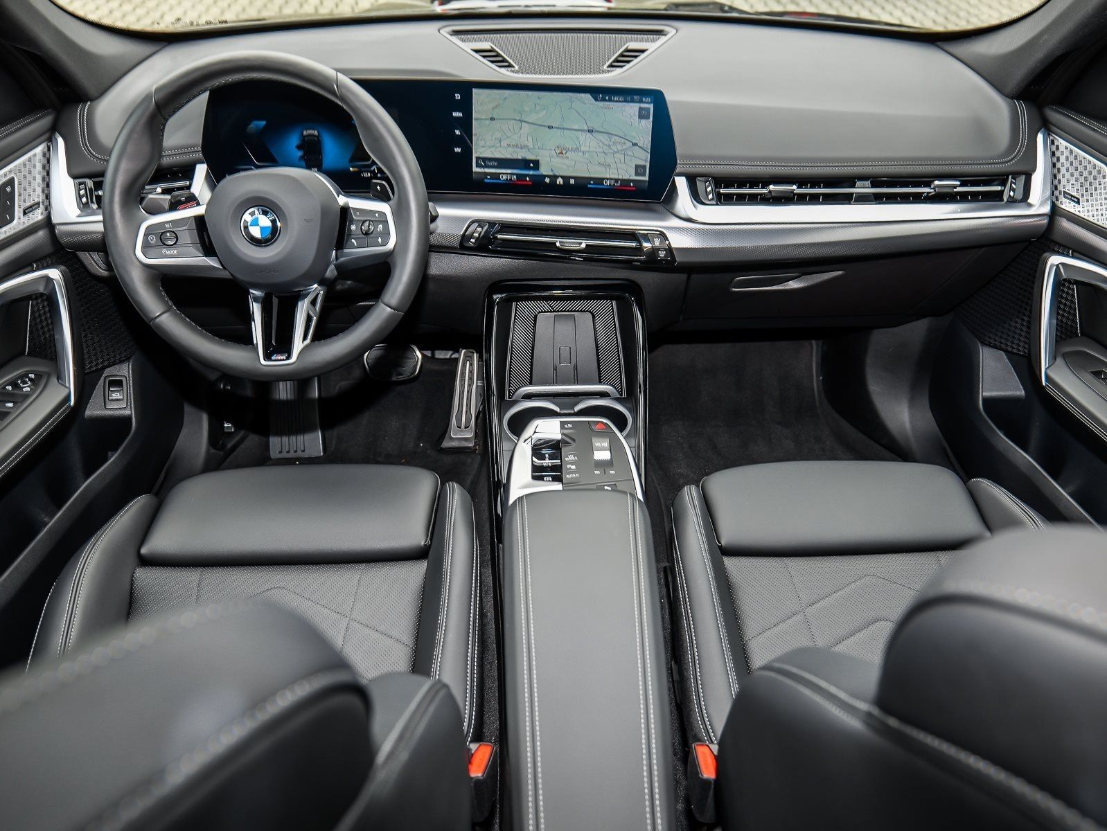 BMW X1 sDrive20d M Sport PANO ACC AHK RFK NAVI LED foto 3
