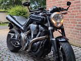 Yamaha MT 01 Acrapovic - Yamaha Motorräder in Bremen