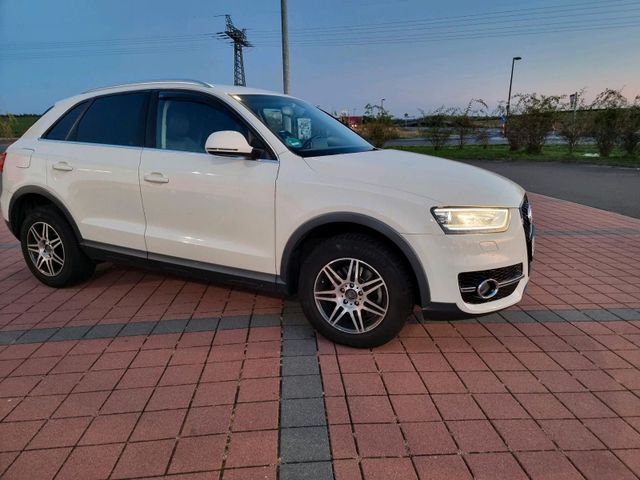 Audi Q3 RS Q3 Quattro 4x4 Leder Xenon TÜV