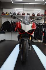 Ducati Panigale V4 Speciale 25KM! - Angebote