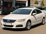 Volkswagen Passat CC Highline 2,0 TDI  DSG. Leder. Navi. - Volkswagen Passat CC aus 2008