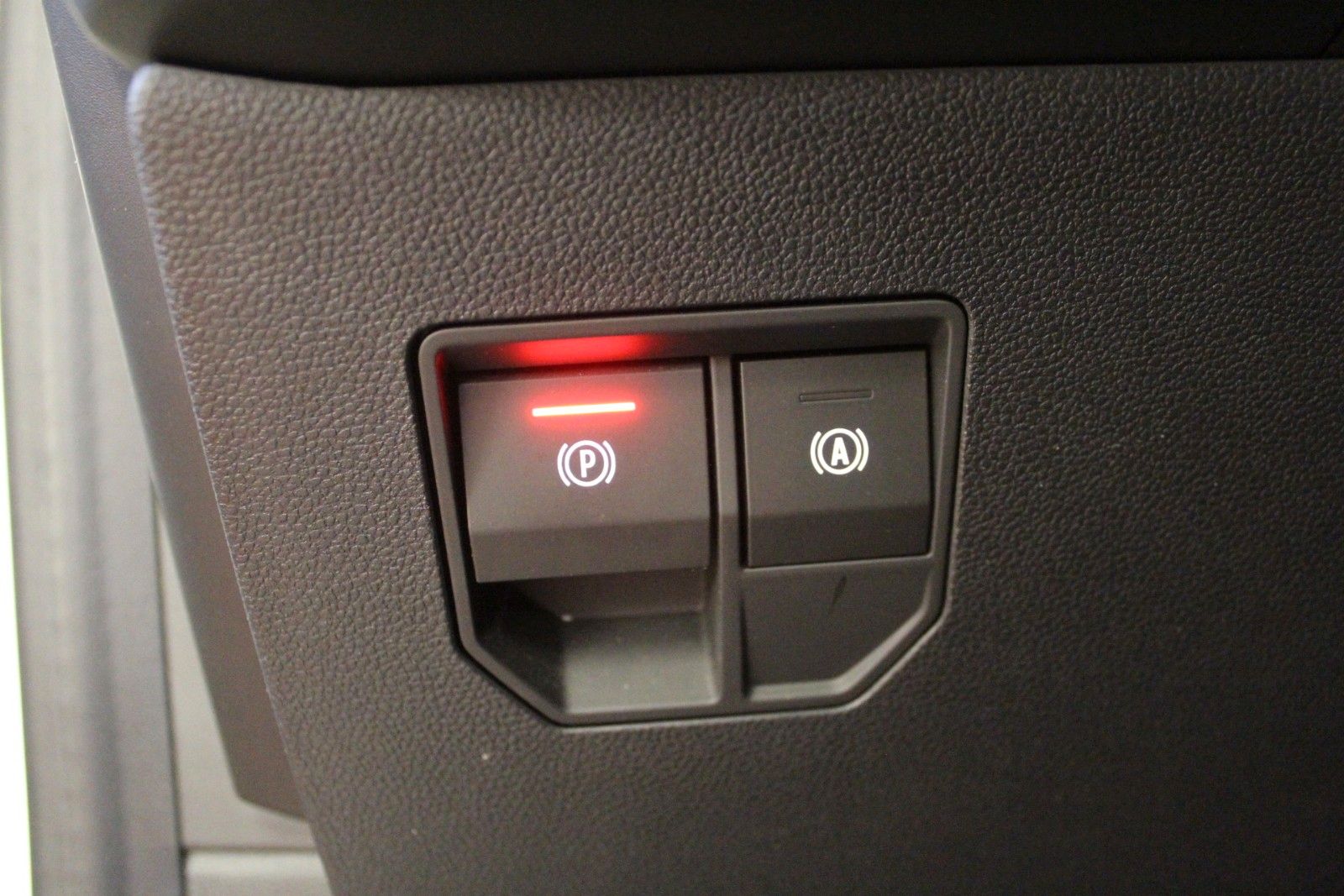 Fahrzeugabbildung Renault Megane E-Tech EV40 130hp Equilibre 100 % elektr