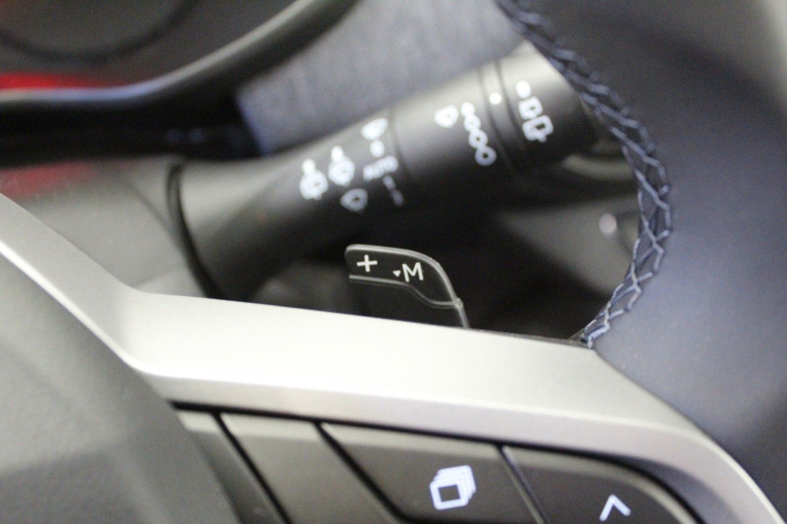 Fahrzeugabbildung Dacia Sandero Expression ECO-G 120 *Sitzhz*LPG