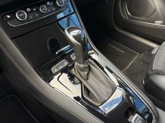 Fahrzeugabbildung Opel Grandland X 1.2 Turbo Innovation Auto. LED AHK