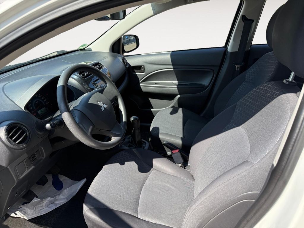 Fahrzeugabbildung Mitsubishi Space Star 1.0
