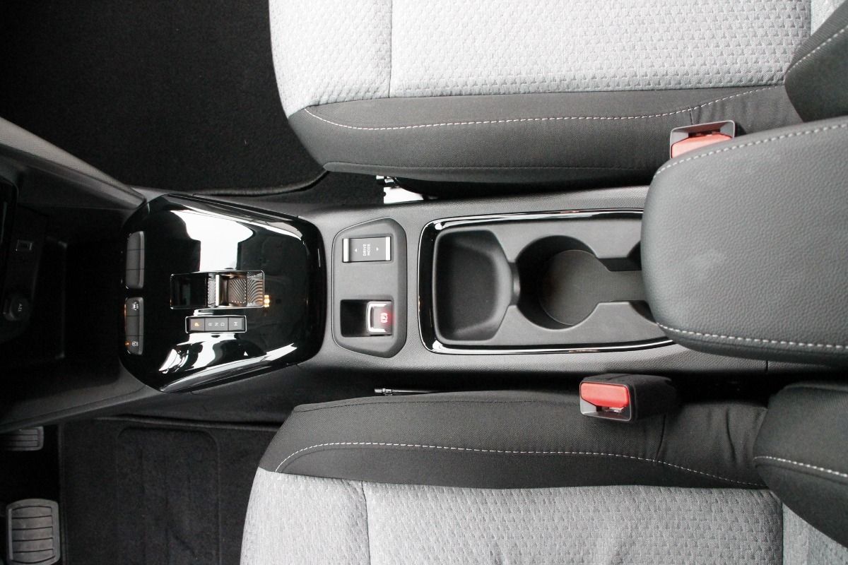 Fahrzeugabbildung Opel Corsa F Edition