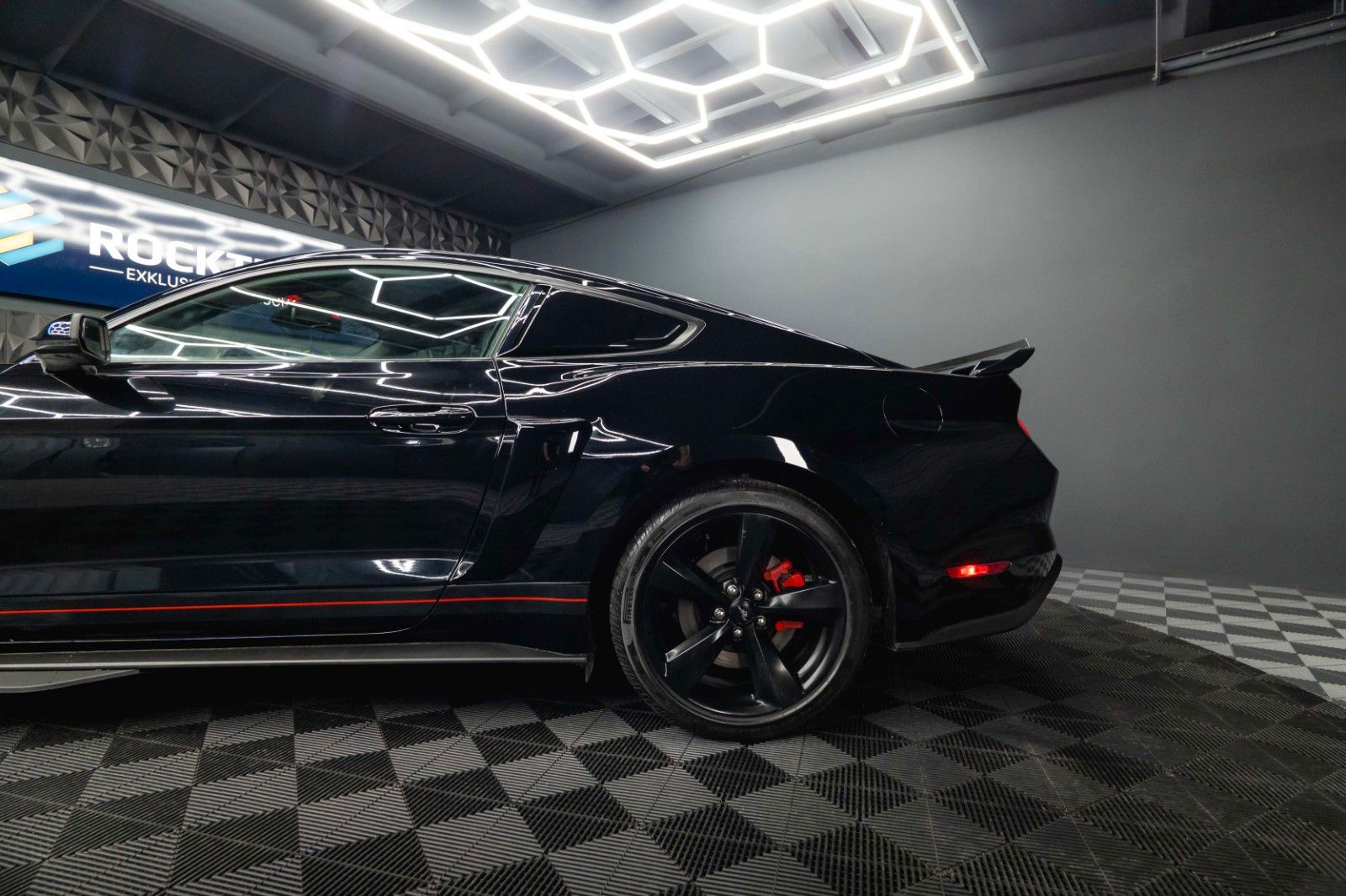 Fahrzeugabbildung Ford Mustang Shelby GT 500 5.0 V8 Performance PREMIUM