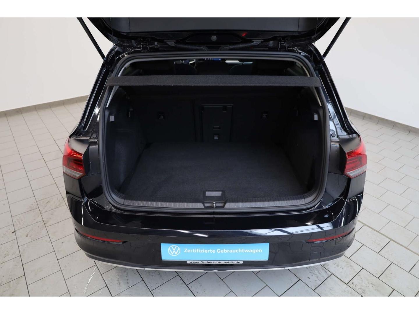 Volkswagen Golf 1.5 TSI Active 6-Gg Std.Hz./LED/NAV/HUD/RFK, миниатюра 16