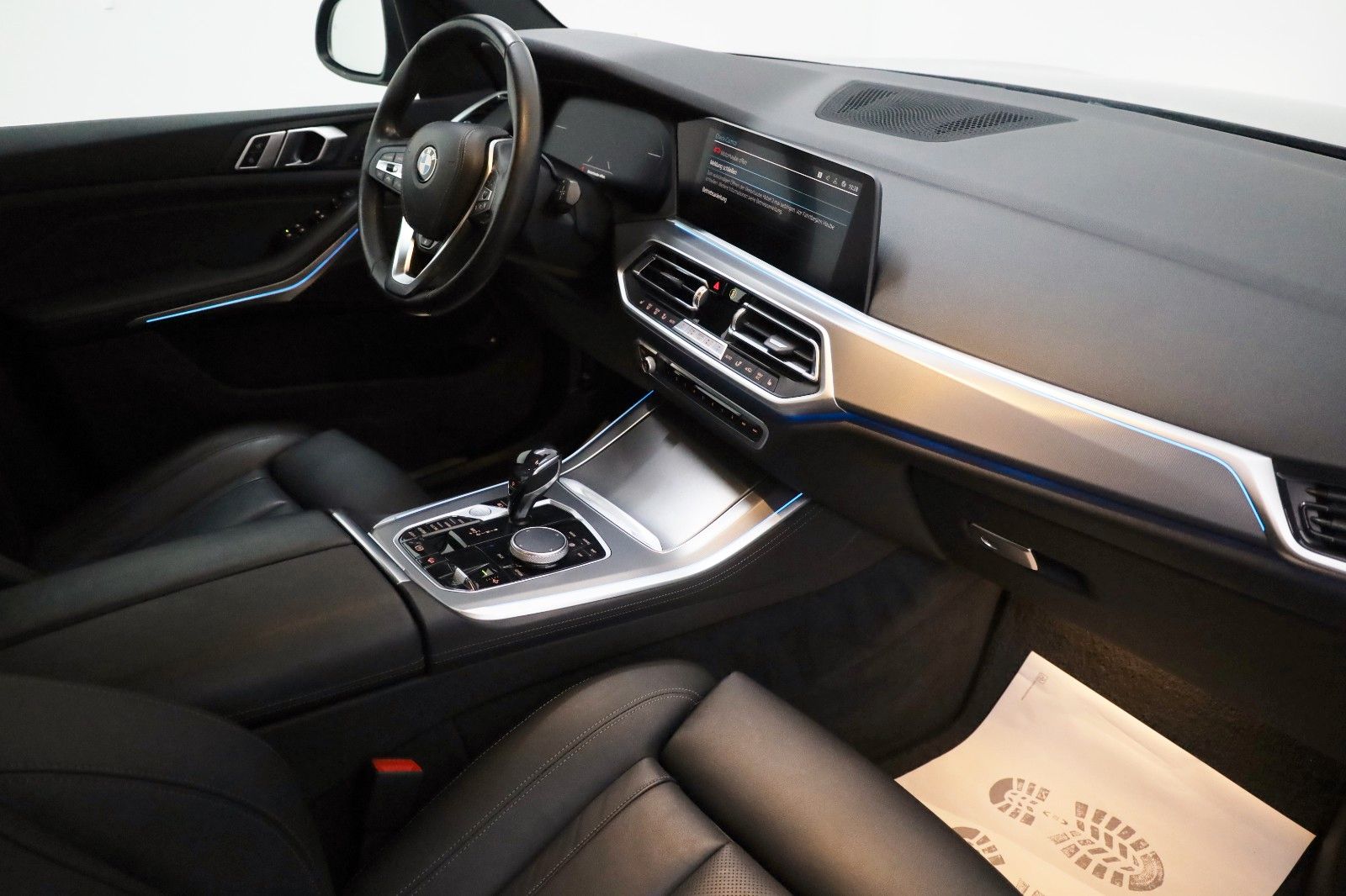 Fahrzeugabbildung BMW X5 xDrive 45e ,Leder,Navi,LED,SH,Carplay,Kamera