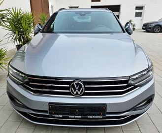 Volkswagen Passat Variant - 2