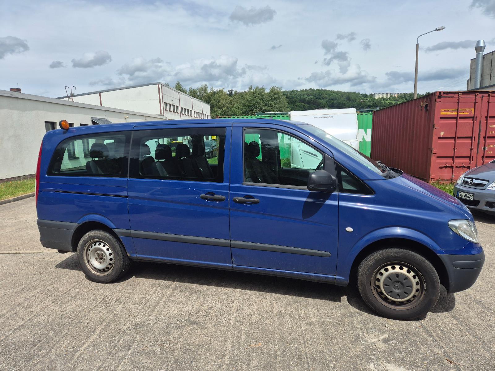 Mercedes-Benz Vito Kombi 109 lang elektr. Schiebetür 9-Sitzer