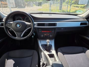 BMW 318 - 8