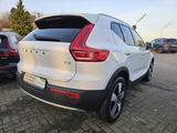 Volvo XC40 Momentum Pro Automat. LED ACC Kamera Navi S - Volvo: Allradantrieb