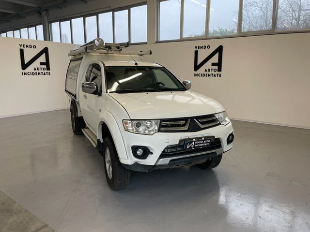 Mitsubishi L200 2.5 DI-D/ 178CV INTENS PLUS CAMBIO MANUALE