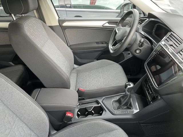 Tiguan Allspace 2.0 TDI Move NAVI AHK LED Tel. d