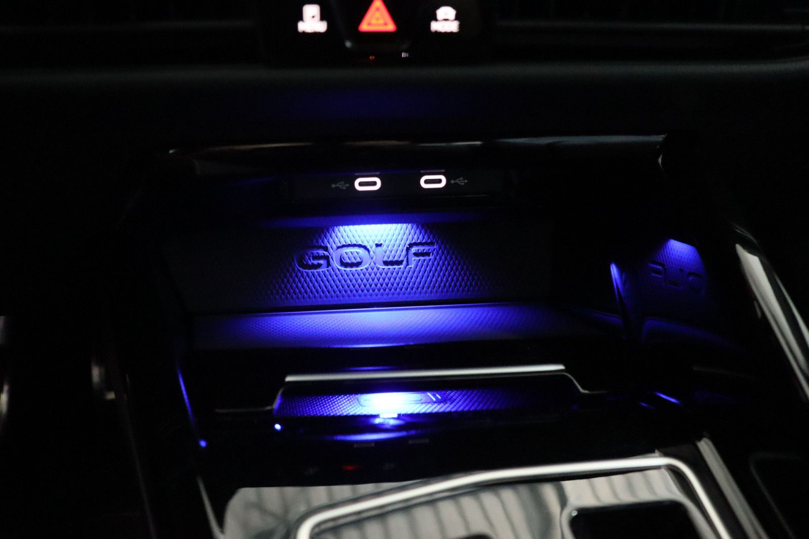 Fahrzeugabbildung Volkswagen Golf VIII GTI DSG ACC DAB LED-Plus Navi Keyless