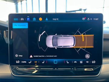 MYAUTOCENTER – Gebraucht- und Jahreswagen mit Werkstattservice in Pfaffenhofen Volkswagen Golf VIII *Keyless*Totwinkel*ACC*PDC*LED*VOLL