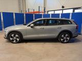 Volvo V60 Cross Country B4 (Diesel) Plus Kamera/AHK/LM - Volvo V60 Cross Country: Plus