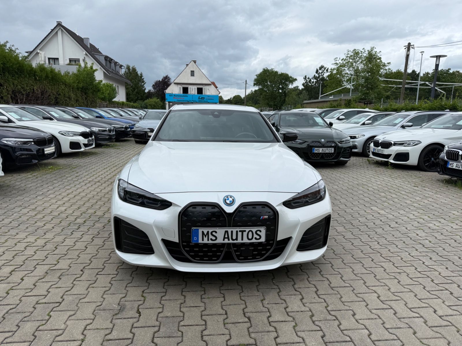 BMW i4 Gran Coupe M50*Glass-Dach*el-Sitze*Kardon*ACC