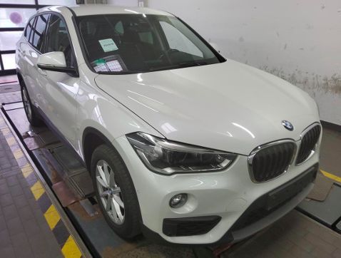 BMW X1 sDrive18i CAM/LED/MULTI/SPORTSITZE