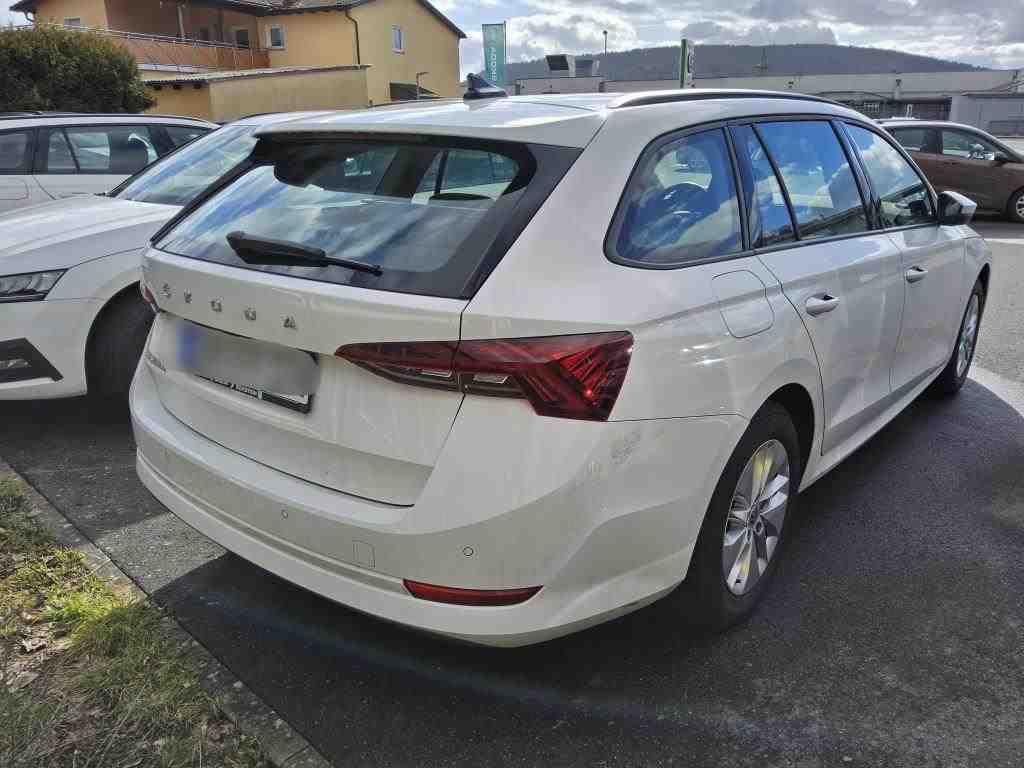 Skoda Octavia Combi Ambition Matrix/Keyless/4xSHZ