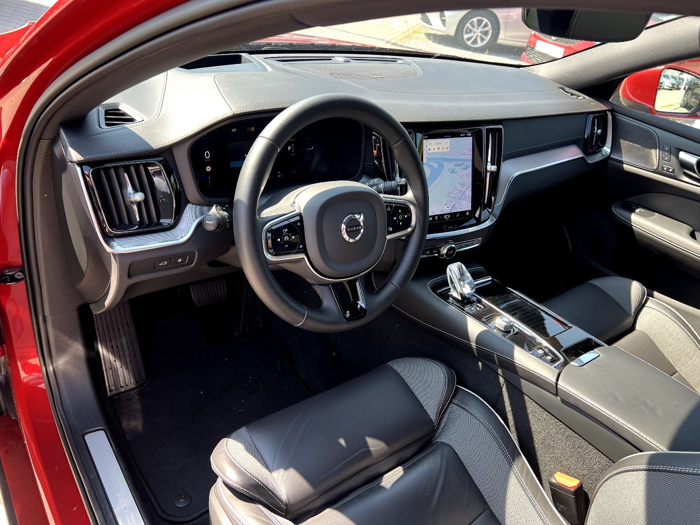 Volvo V60 Kombi Ultimate Bright Recharge LED Nav Leder foto 10