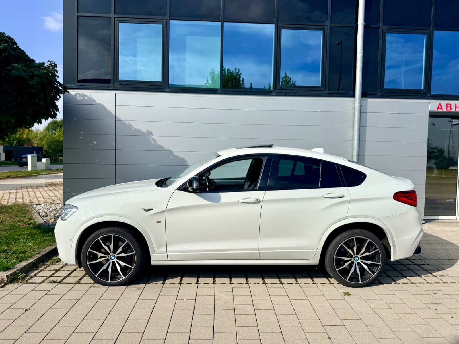 2017 BMW X4