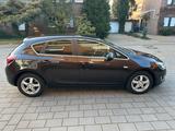 Opel Astra J 2.0 CDTI Exklusiv Scheckheftgepflegt - Opel Astra mit Diesel-Antrieb: 2.0
