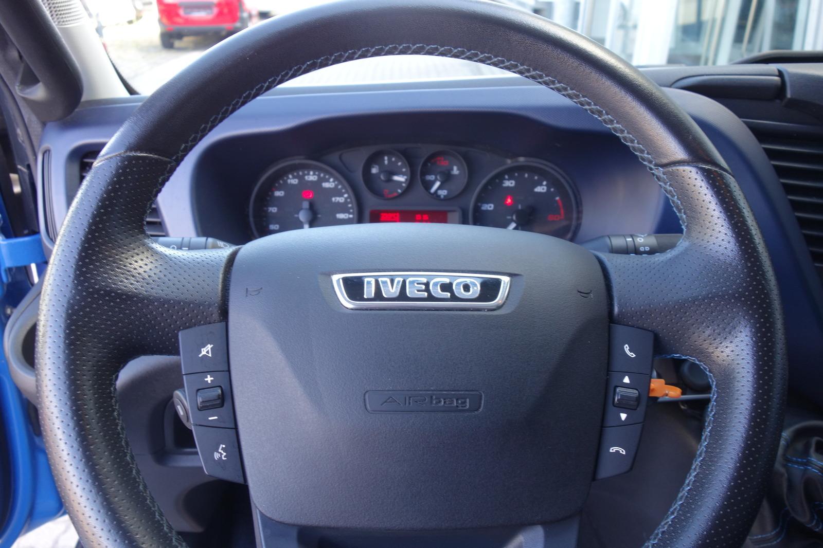 Iveco Daily 3.0 CNG L3H2 50 REGAL/STDHZG/AHK/SCHWINGSI