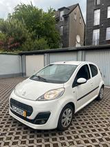 Peugeot Peugoet 107 Automatik/ TÜV NEU!!/4Türer - Peugeot 107 aus 2014