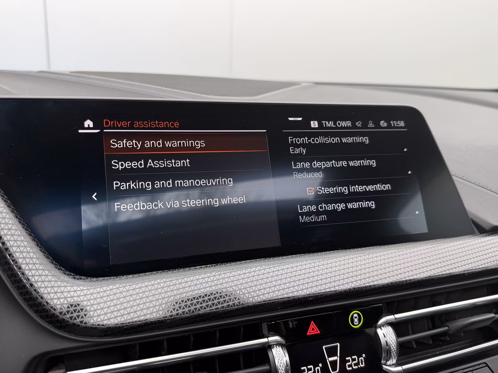 BMW 118 i M Sport SHADOW PANO HEAT MEMORY 17", миниатюра 14