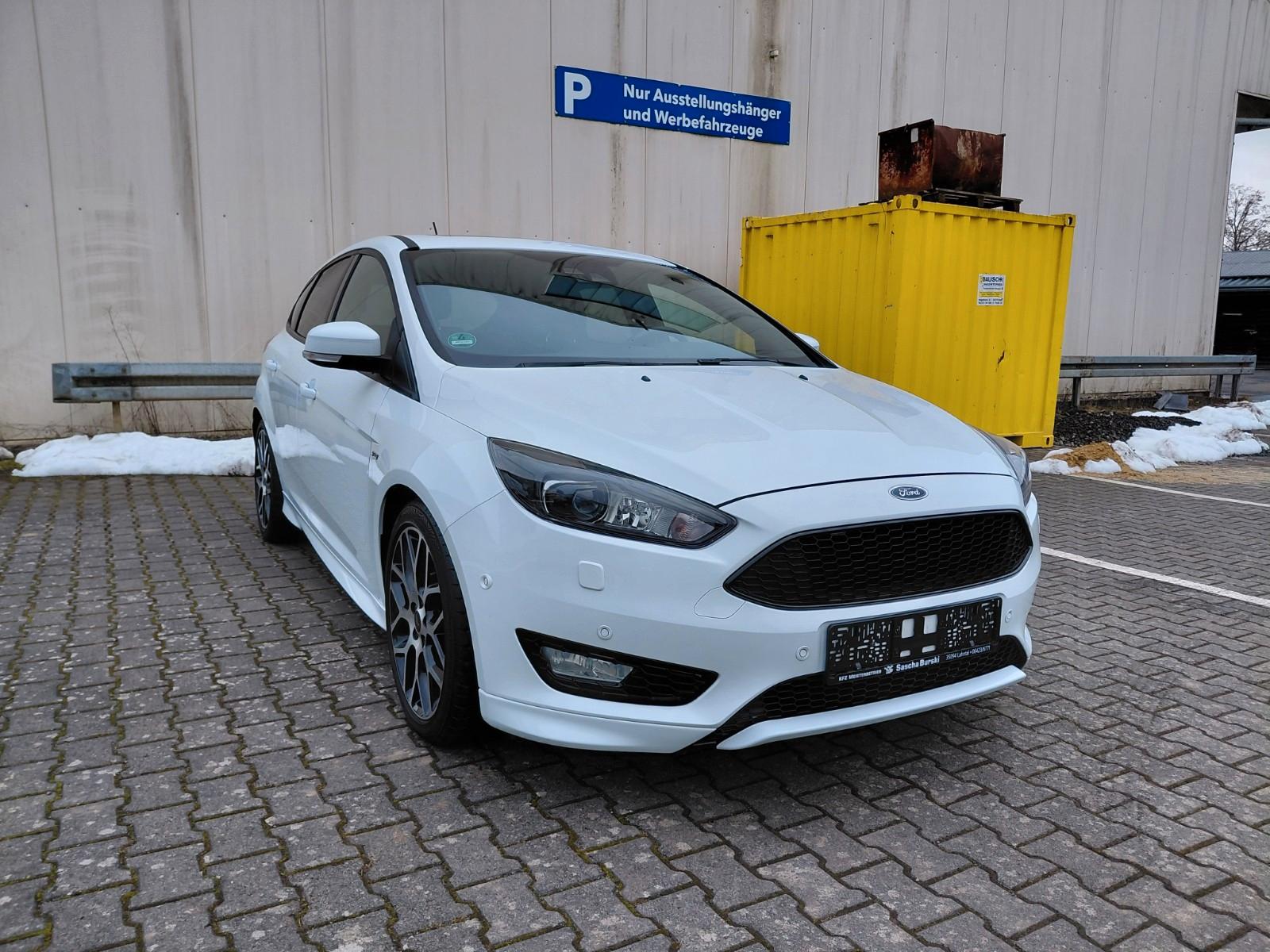 Ford Focus Lim. ST-Line *AUTOMATIK* NEU TÜV *
