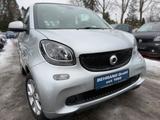 Smart ForTwo*NAVI*AMBIENTE*PASSION*SITZHEIZUNG*KAMERA* - Smart ForTwo: Limousine