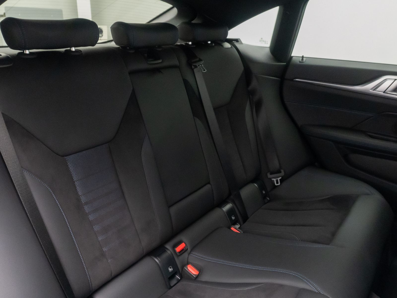 Fahrzeugabbildung BMW 420 Gran Coup&eacute; MSport Kamera DAB AHK HiFi 18Zoll