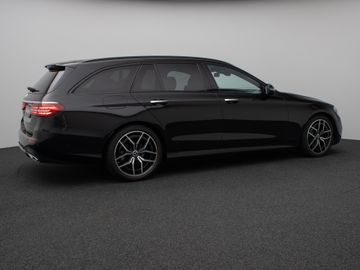 Mercedes E 220 - 6